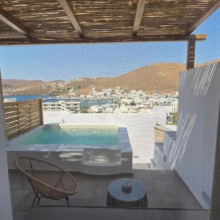 Viewport Kythnos με ιδιωτικα πισινακια-τζακουζι *