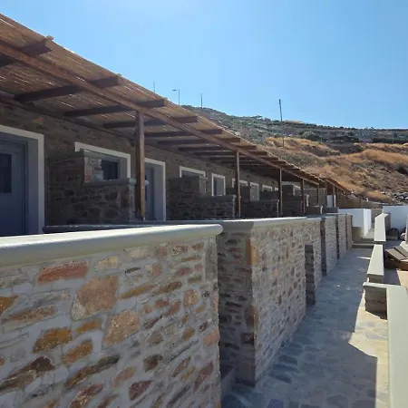 Viewport Kythnos με ιδιωτικα πισινακια-τζακουζι